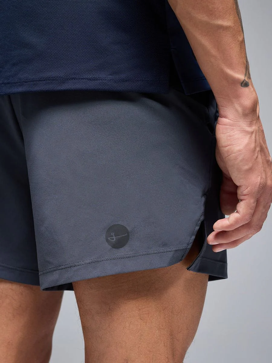 Pantaloneta Running Hombre Givelo BYND 5" Gris Oscuro - Imagen 8