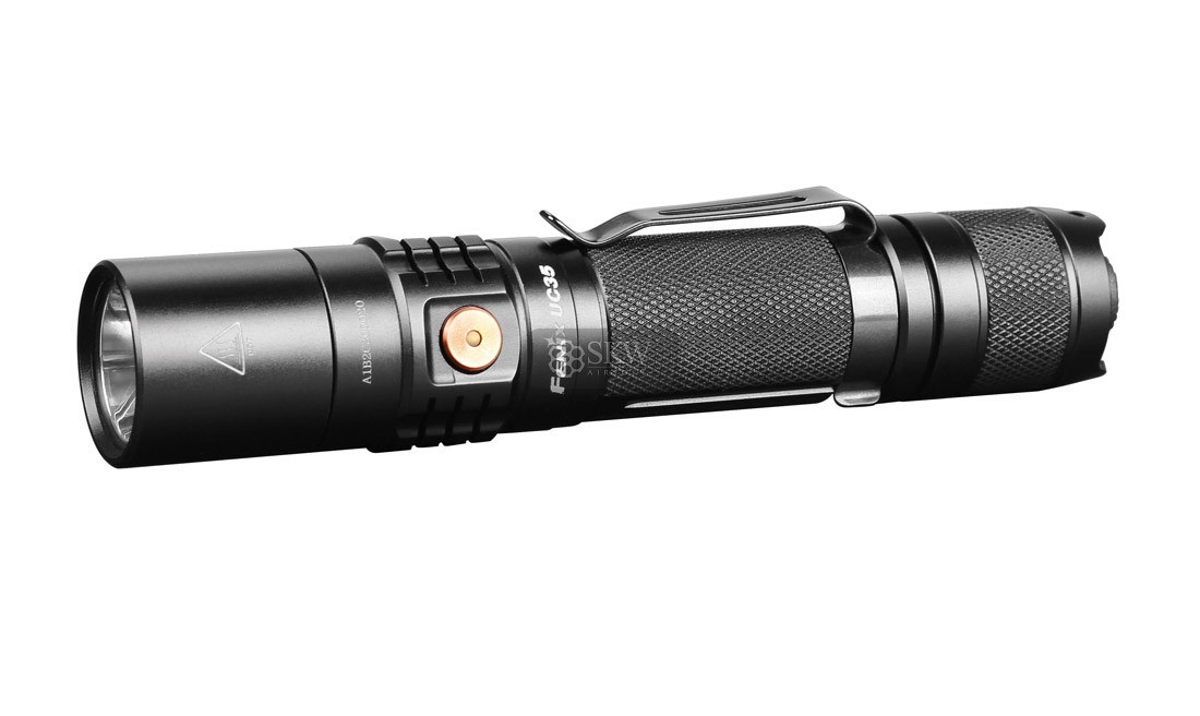Linterna Uc35 960 Lumens Fenix